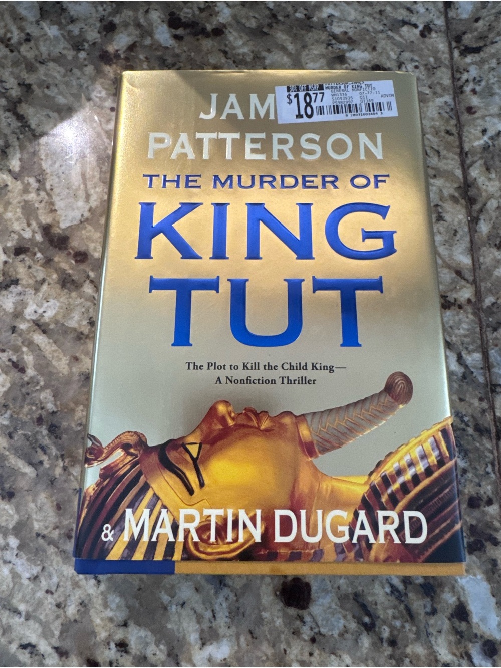 THE MURDER OF KING TUT by James Patterson